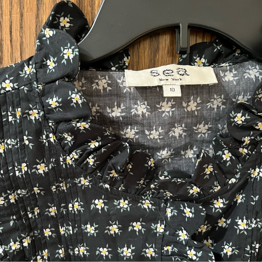 Ruffled Top - Picture 2 of 3